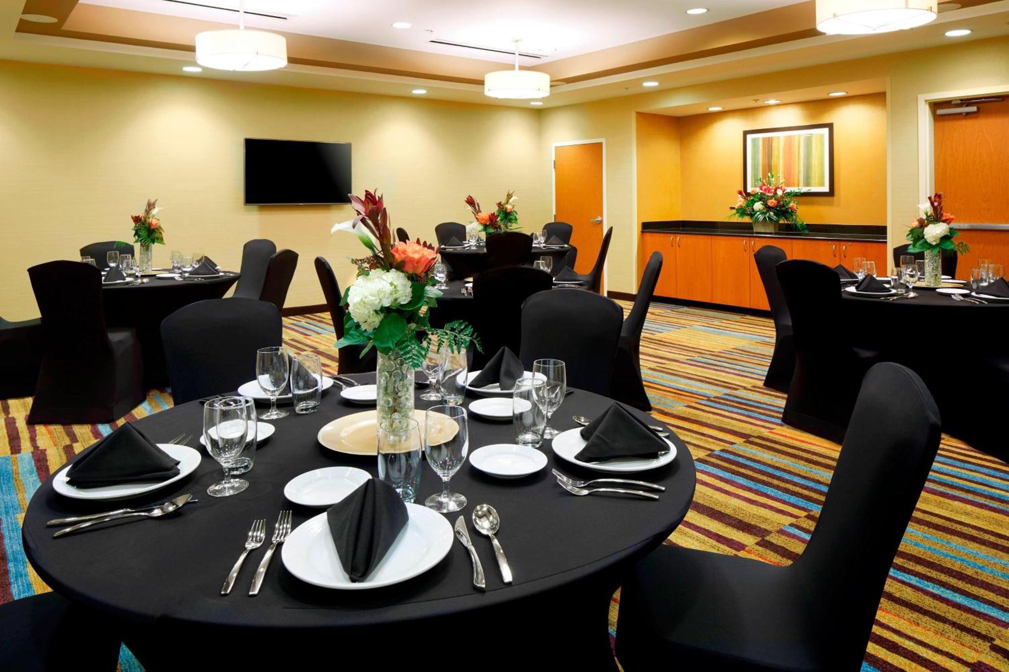 Fairfield Inn & Suites By Marriott Cumberland Eksteriør bilde